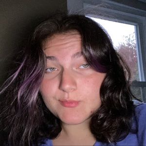 Meet your Posher, Taya